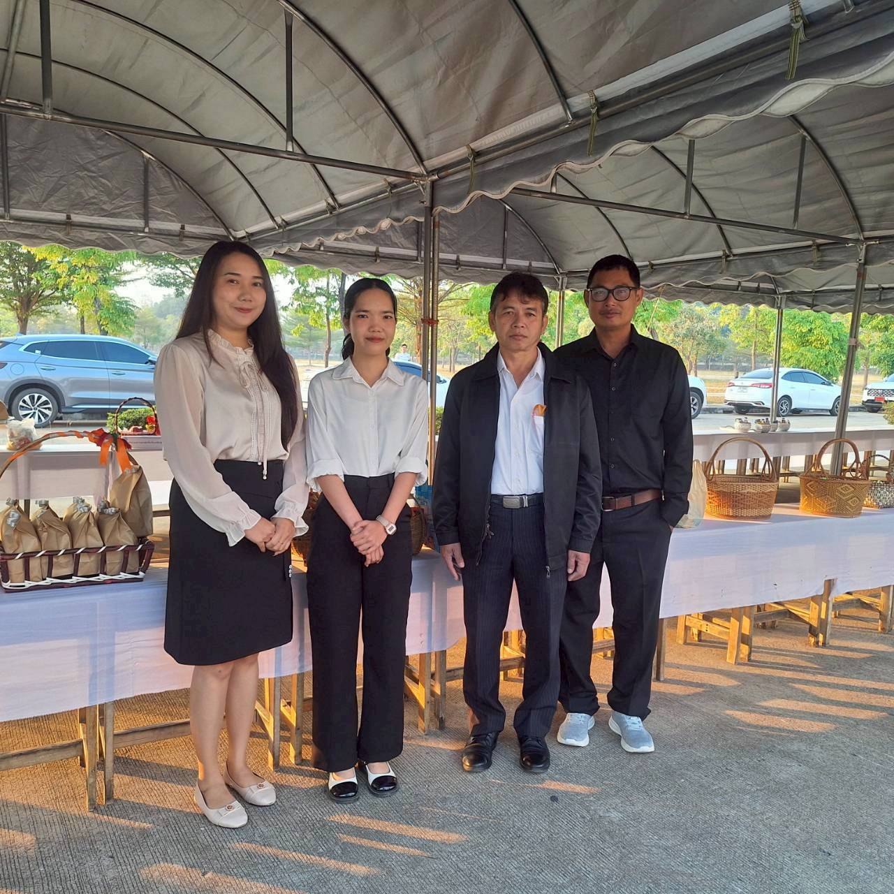 title - ส.ป.ก.กาฬสินธุ์​ ร่วมพิธีวันพ่อขุนรามคำแหงมหาราช